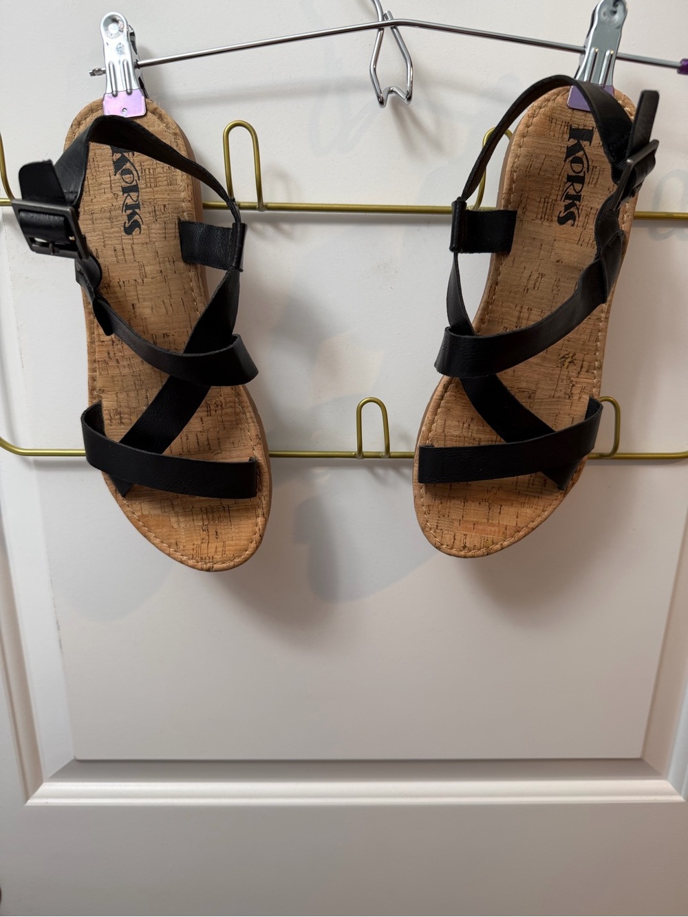 Size 10 Kork-Ease Black Cork-Style Crisscross Strap Sandals